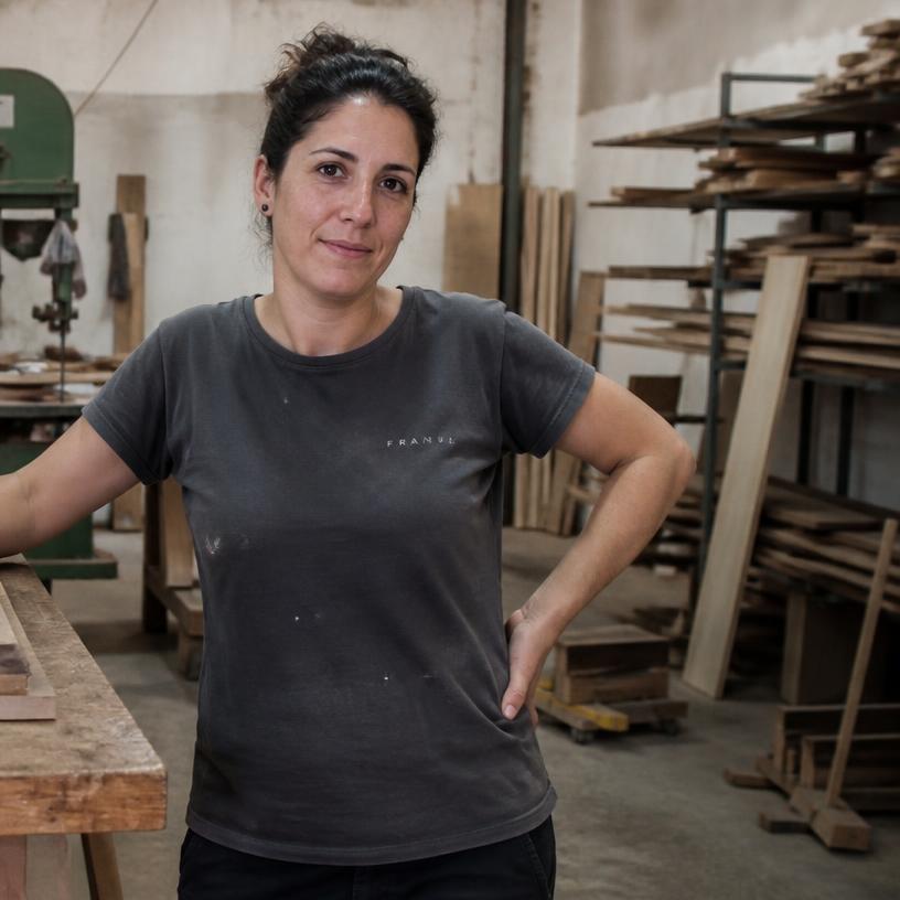 Valeria Sosa, carpintero en Córdoba, Argentina